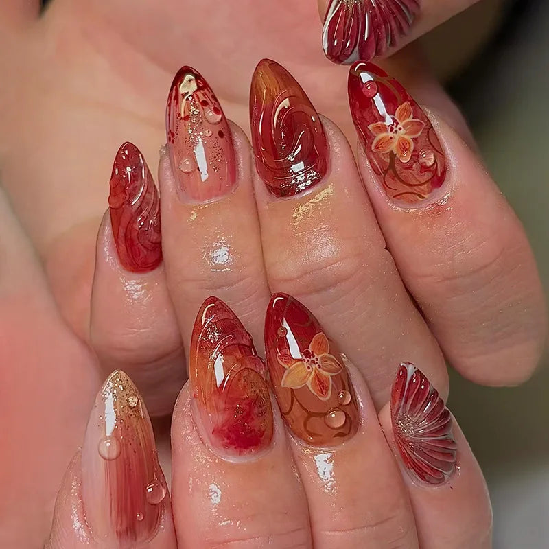 24 pièces – Faux ongles en forme d’amande prêts à poser, réutilisables, avec design floral rose doux, longue durée, décor coquillage et perles, capsules de faux ongles.